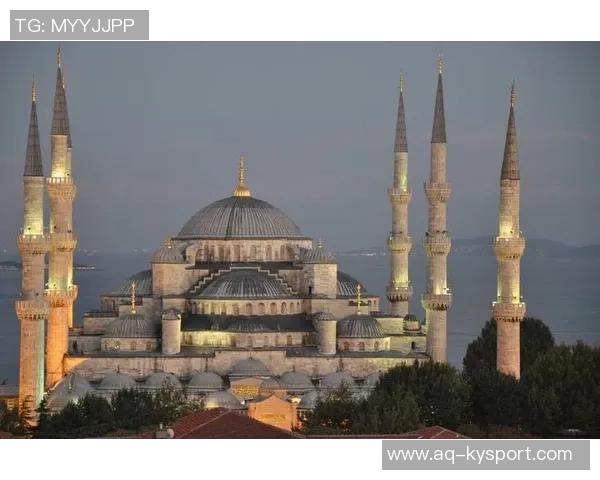 土耳其足协重拳出击150名裁判因博彩被停哨最长达一年